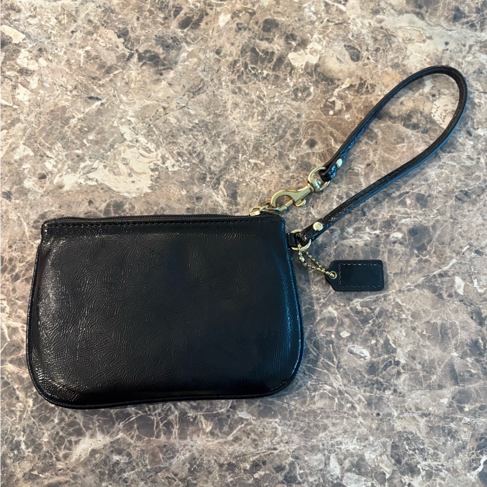 Gorgeous Rare Coach Black Wristlet with Gold Accents - Picture 3 of 3